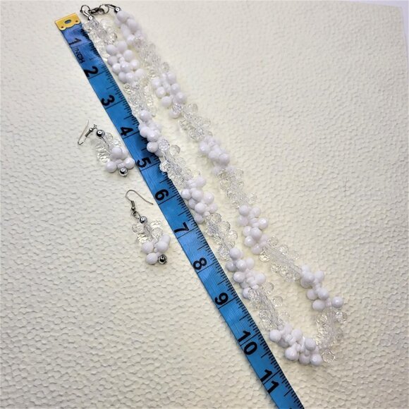 WHITE and Clear Glassy Faceted Bead Cluster Necklace and Earrings Set - Picture 8 of 9